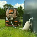 Pellet Solutions aan het lossen in Nieuwkuijk